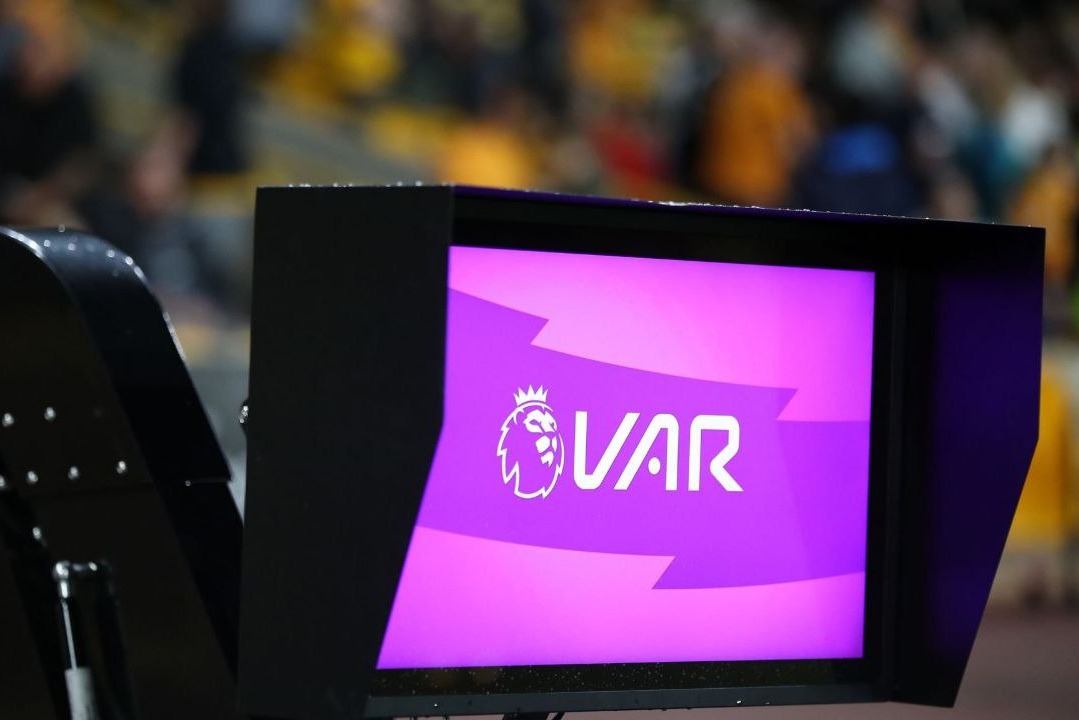 برخی از تیم های لیگ برتر انگلیس خواهان حذف VAR در این رقابت ها هستند