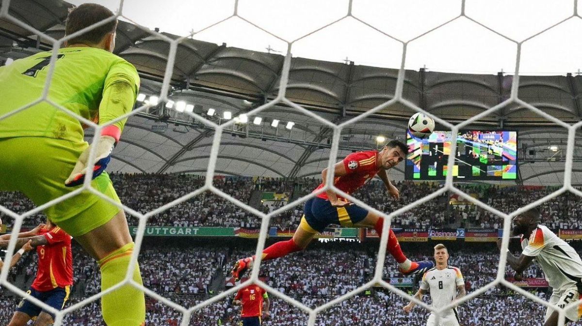 لحظه‌ای که مقابل چشمان کروس گل دوم اسپانیا زده شد (عکس)