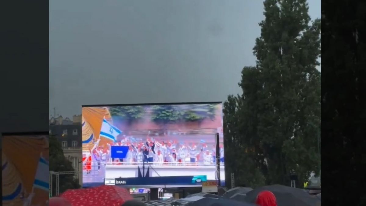 کاروان رژیم صهیونیستی در افتتاحیه المپیک «هو» شد