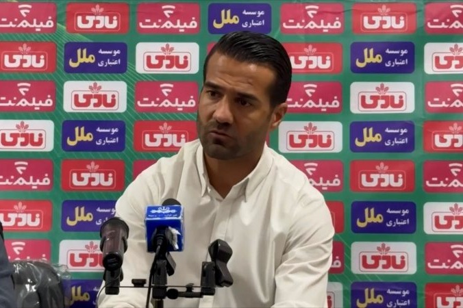 مسعود شجاعی: پرسپولیس برای برد می‌آید تا از کورس جا نماند