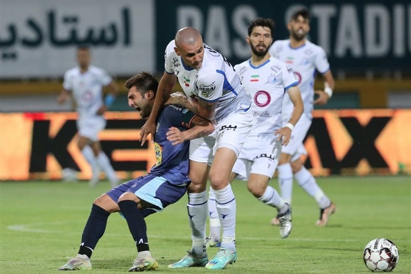 استقلالِ نبر و پیکانِ نباز به هم رسیدند