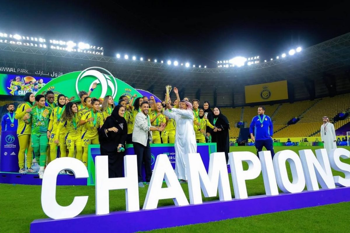 جشن قهرمانی بانوان النصر در لیگ زنان عربستان