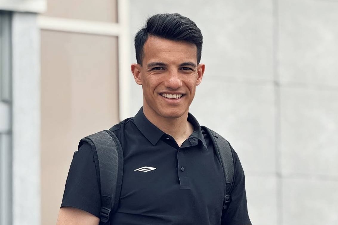 چشم مهاجم پرسپولیس به فولاد آرهنا!