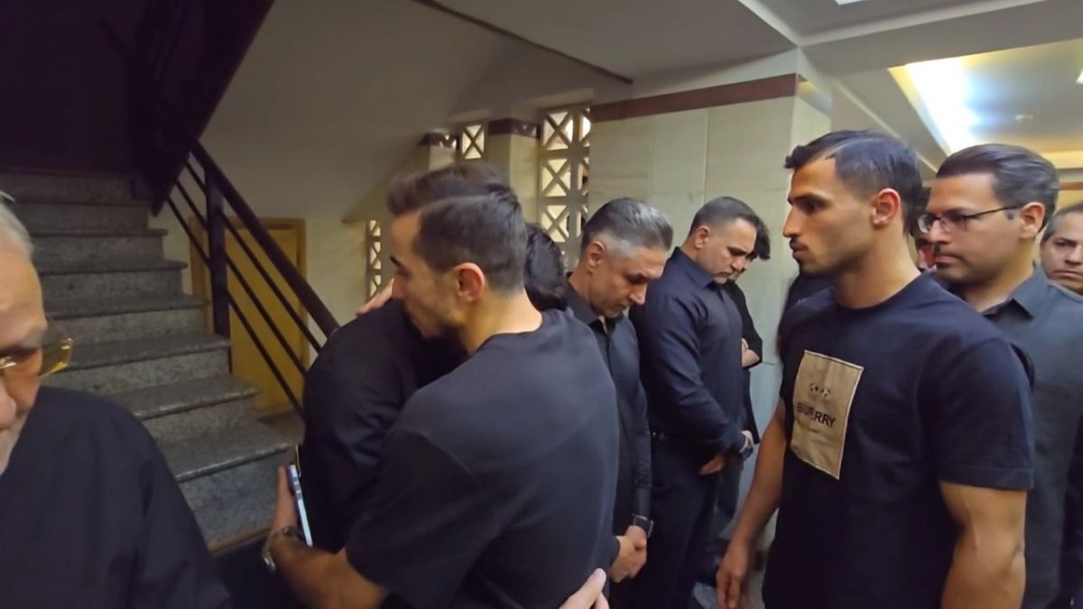 تسلیت علی علیپور و فرشاد احمد‌زاده به کمال کامیا‌بی‌نیا