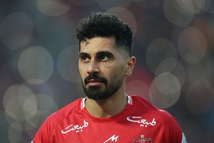 علامت سوال بزرگ در پرسپولیس؛ قرارداد عالیشاه تمدید میشود؟
