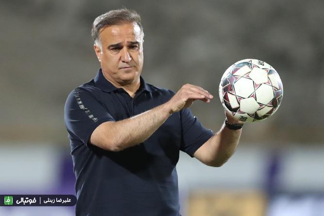 ناراحتی دینمحمدی از استقلالیها؛ باید احترام بگذارید!