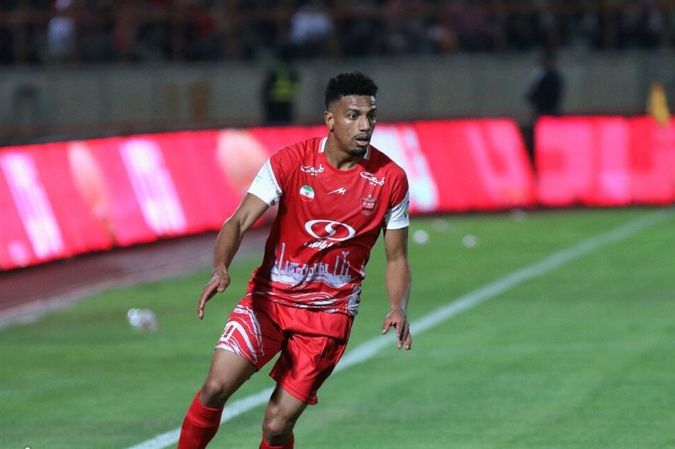 پایان مصدومیت مدافع مراکشی پرسپولیس
