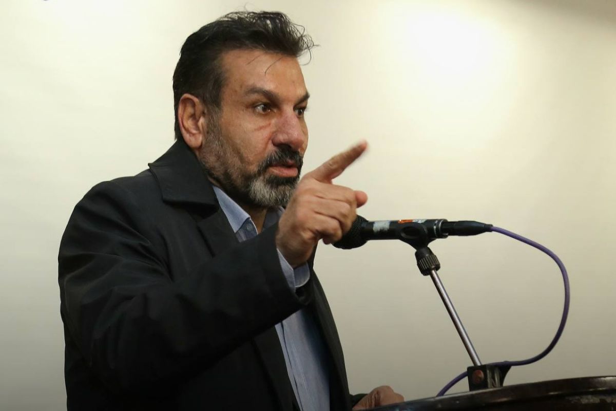 مومنی: مس رفسنجان به خاطر مجوز حرفه‌ای، سقوط نمی‌کند