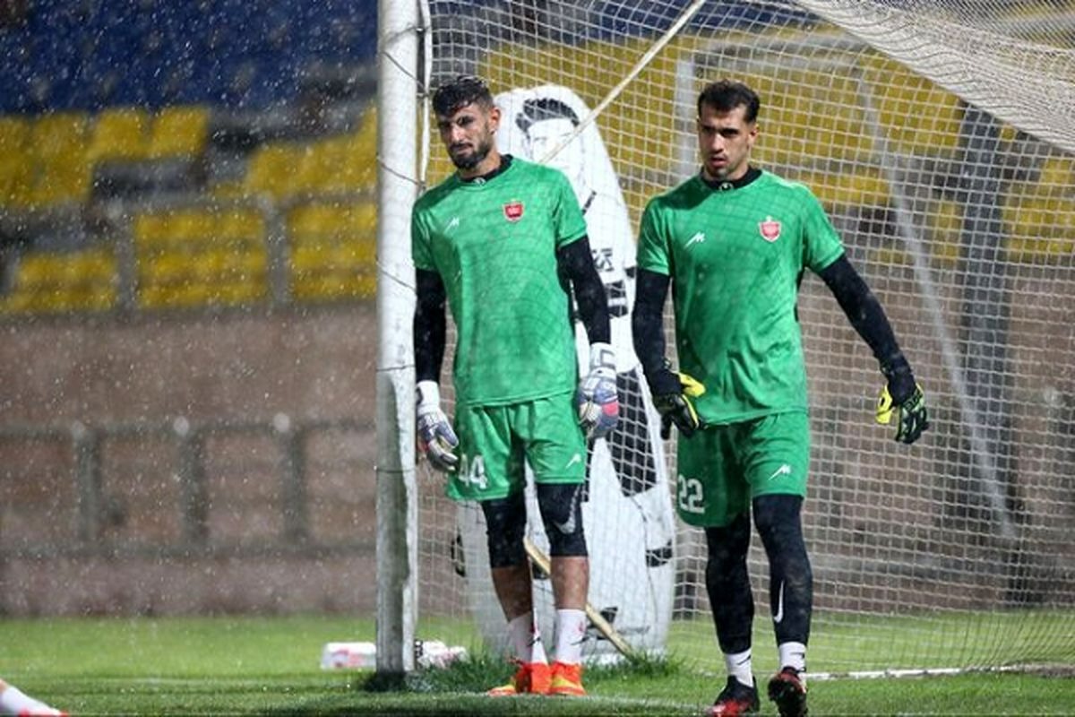 یکی از دو دروازهبان جوان پرسپولیس جدا میشود