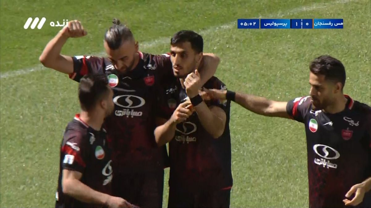 گل اول پرسپولیس به مس رفسنجان (علی علیپور)