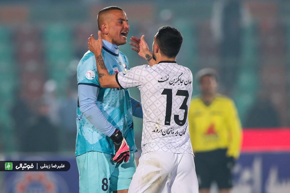 لک مقابل پرسپولیس در مس؛ 6 بازی بدون کلینشیت!