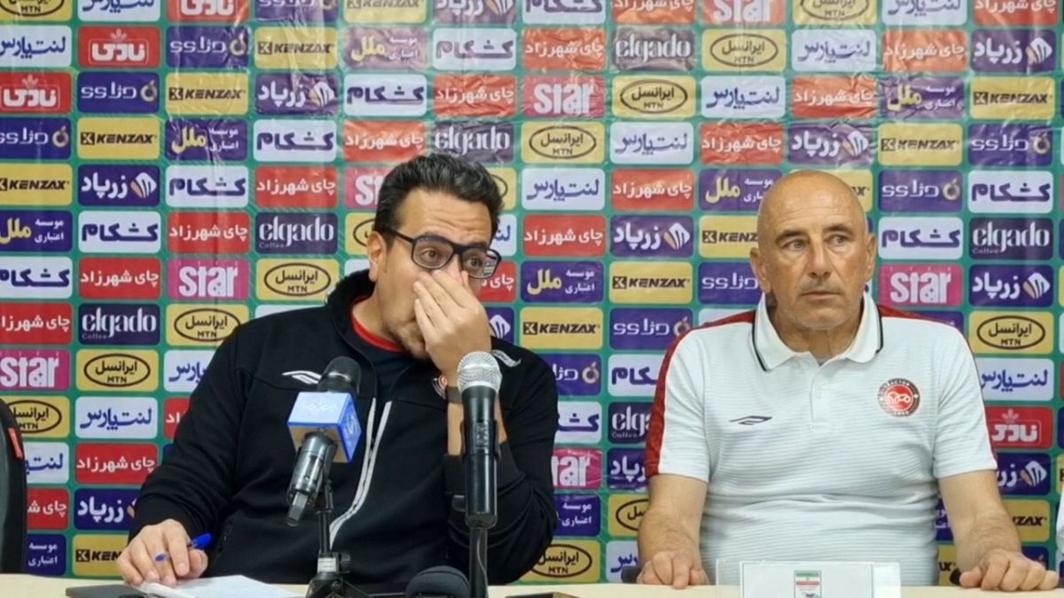 کنفرانس خبری مربی تراکتور پس از قهرمانی در لیگ برتر
