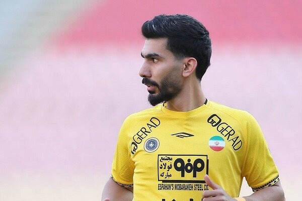 رضا شکاری و تایید خبر فوتبالی؛ با پرسپولیس قرارداد نبستهام!