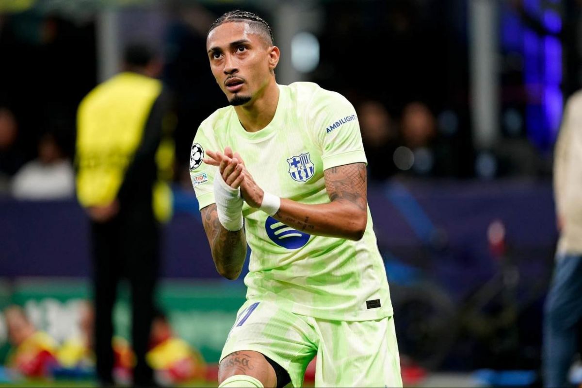 الهلال همچنان به ستاره بارسلونا علاقهمند است