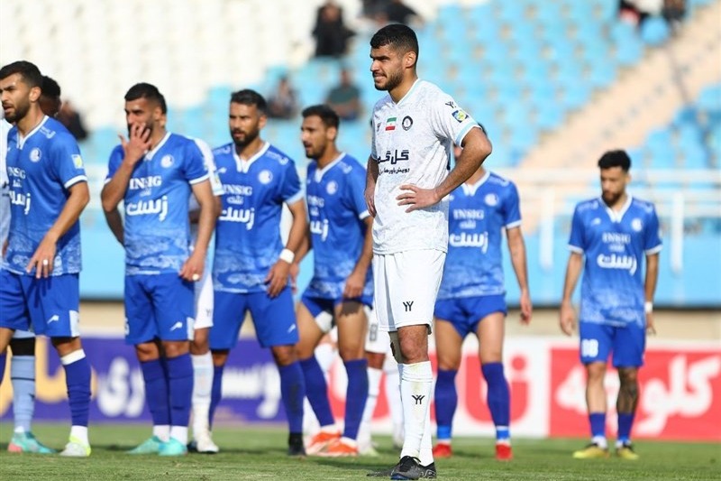 زارع: اگر پرسپولیس مرا می‌خواهد باید با گل‌گهر مذاکره کند