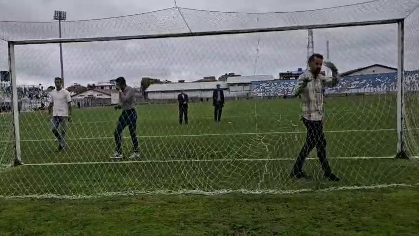 بازدید ناظرين، نماینده فدراسیون و داوران از استادیوم سیروس قایقران بندر انزلی