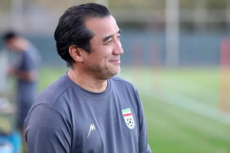 خداداد عزیزی جواب یحیی گلمحمدی را داد