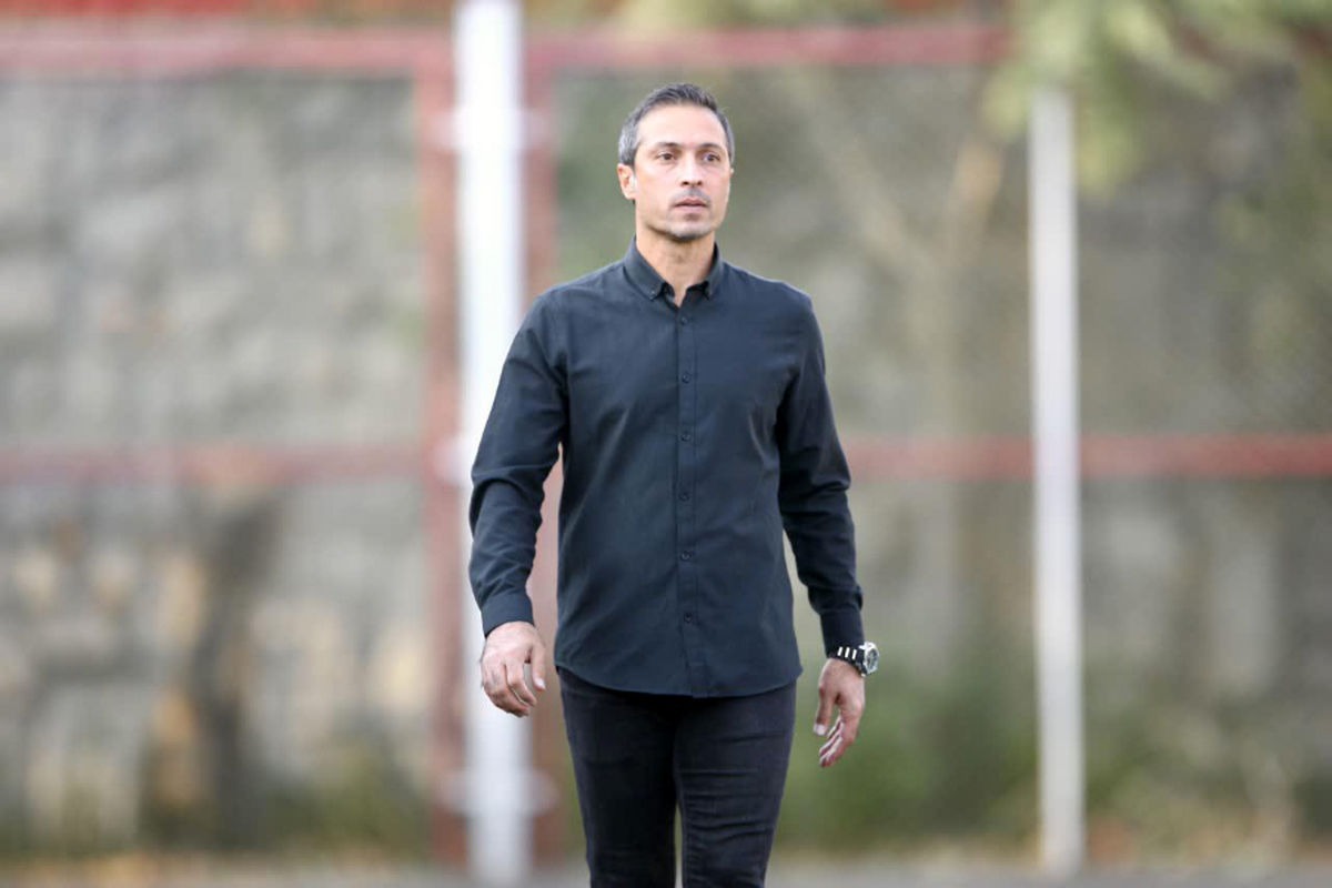 آشوبی: پرسپولیس به پوست اندازی قوی نیاز دارد