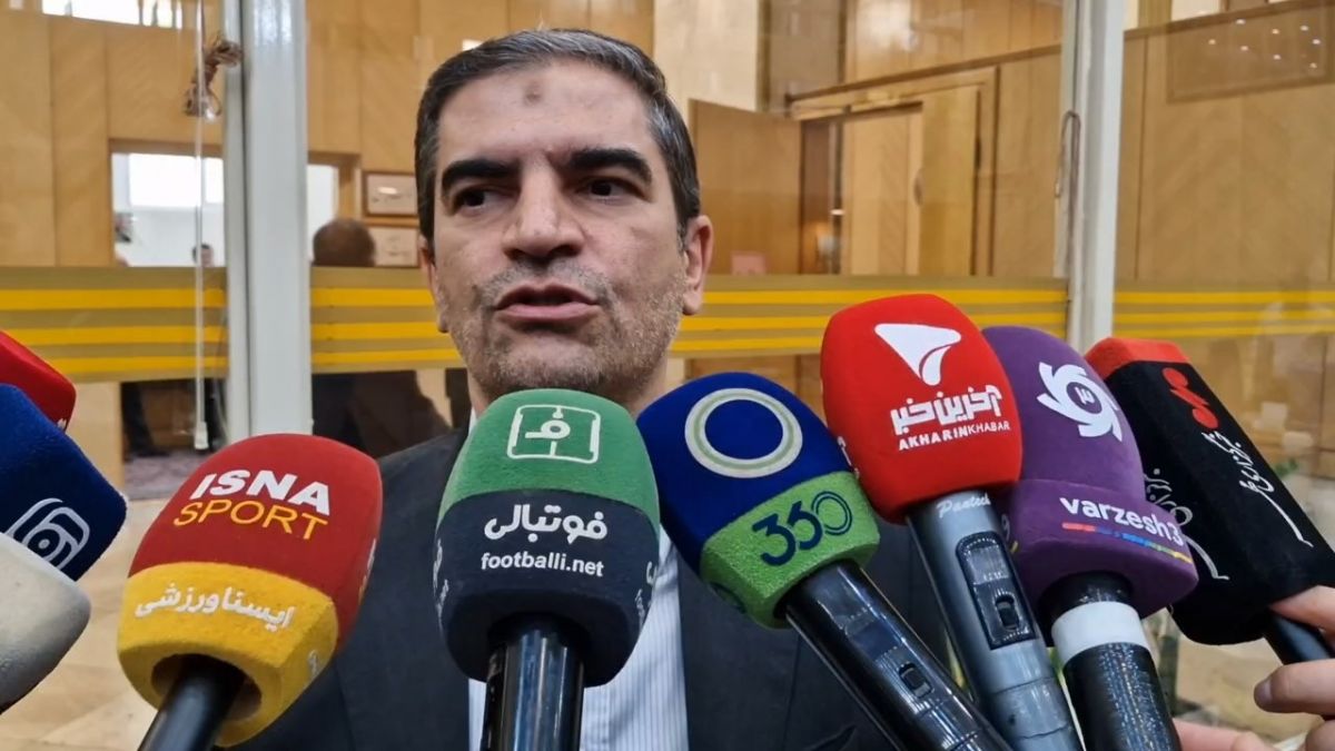 قاضی‌زاده هاشمی، نماینده مجلس: کل جامعه ورزش باید بتواند از موضوع حق پخش بهره‌مند شود