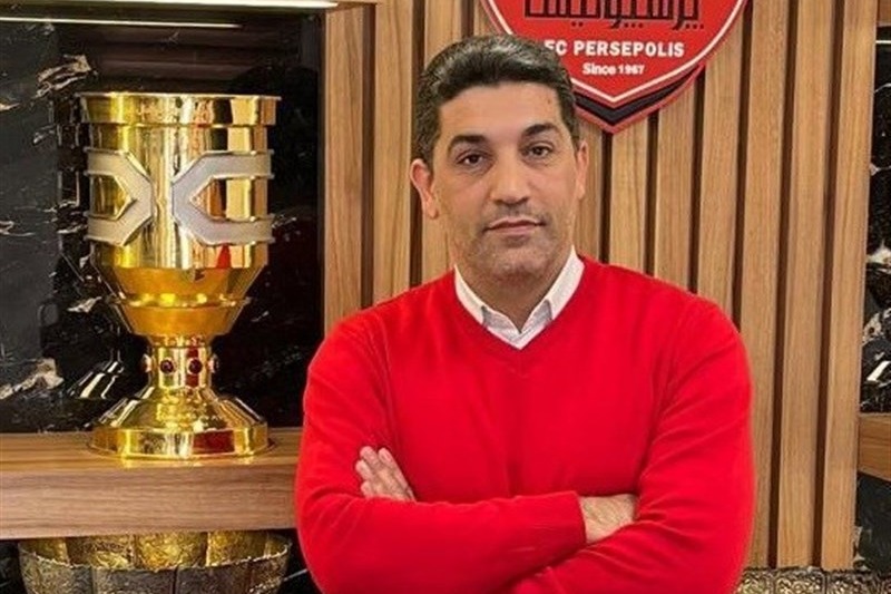 معاون حقوقی پرسپولیس: برکنار نشدم، خودم استعفا داده‌ام!
